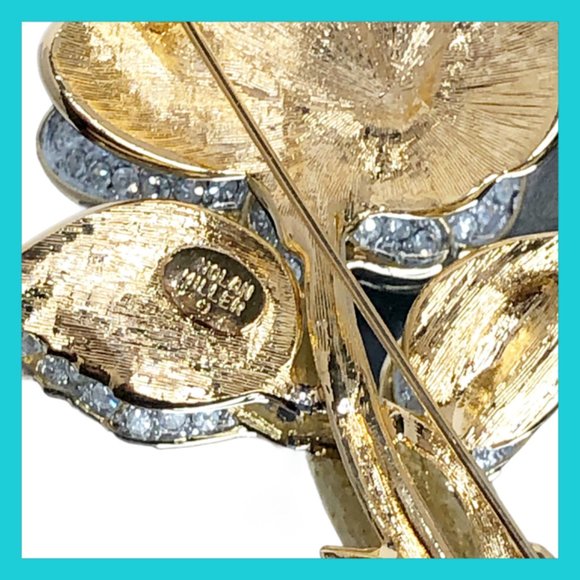 Vintage Oversized Gilded Crystal Pavé Rose Brooch by Nolan Miller, 1990s - Picture 3 of 11